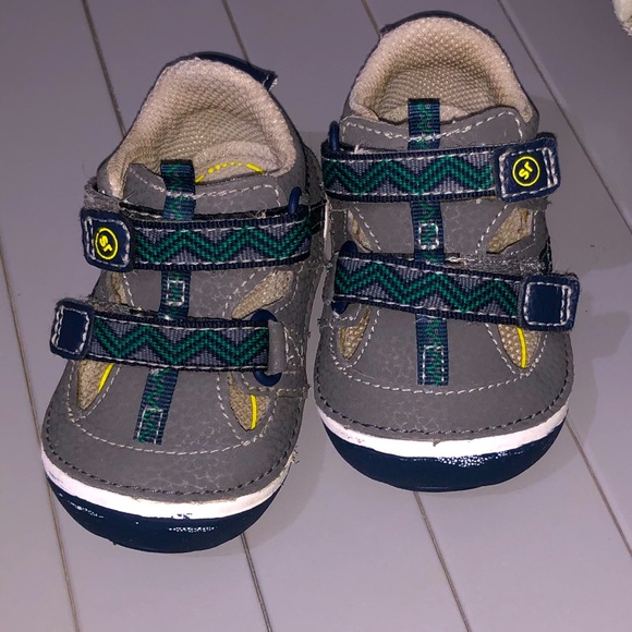 Stride Rite Sandals - Picture 1 of 4